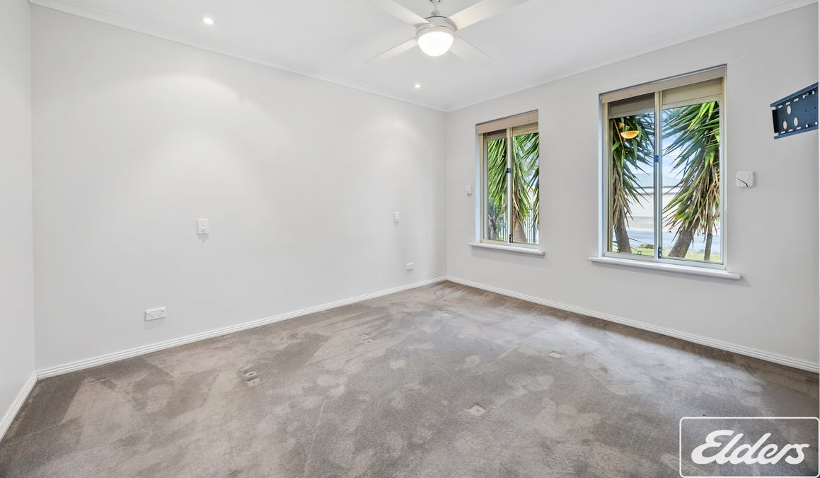32 Emerald Boulevard, Aldinga Beach, SA, 5173 - Image 11