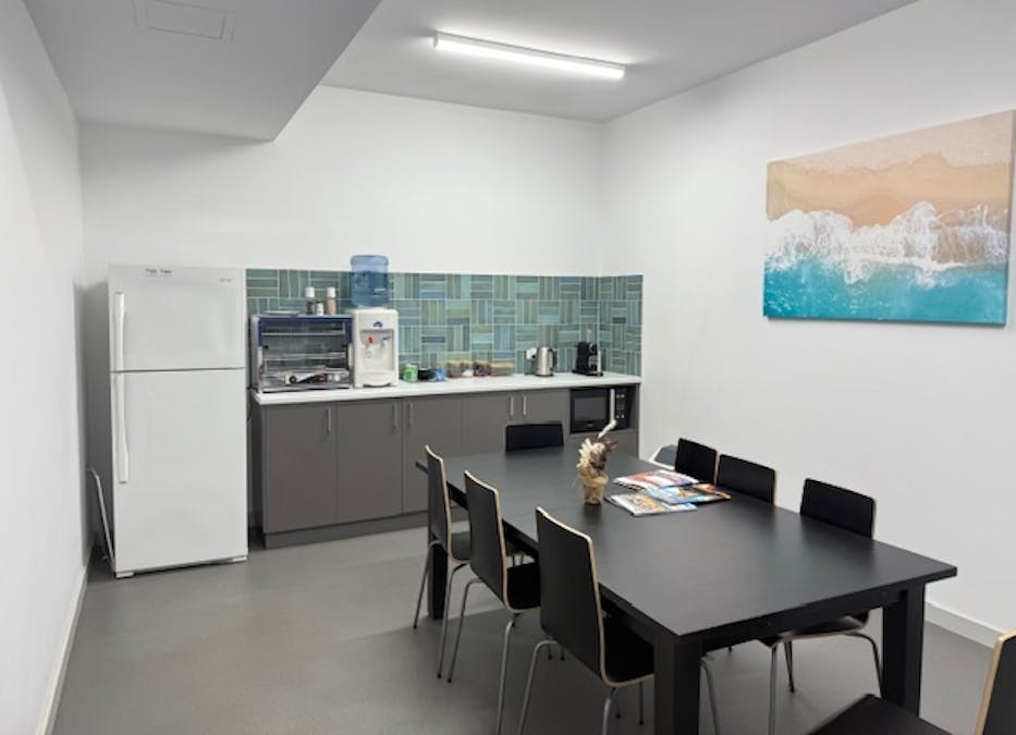 2/5 Worcestor Bend, Davenport, WA, 6230 - Image 3