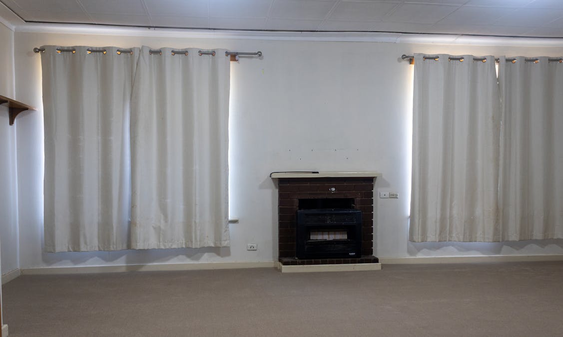 68 Kitchener Road, Merredin, WA, 6415 - Image 7
