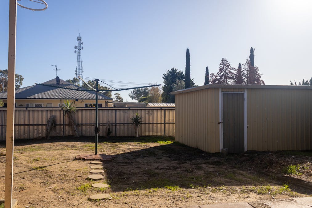 68 Kitchener Road, Merredin, WA, 6415 - Image 18