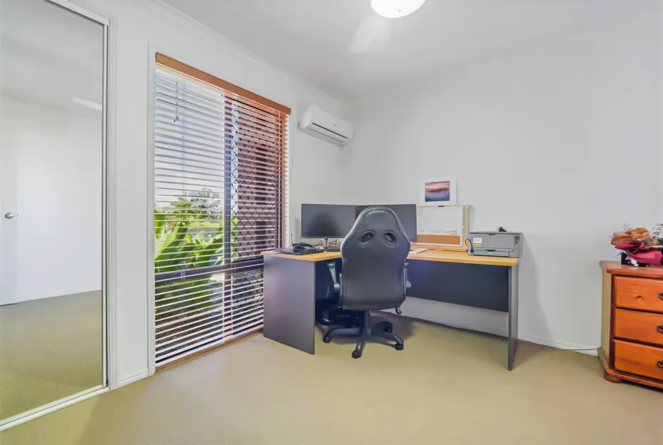 15 Sandringham Close, Telina, QLD, 4680 - Image 8