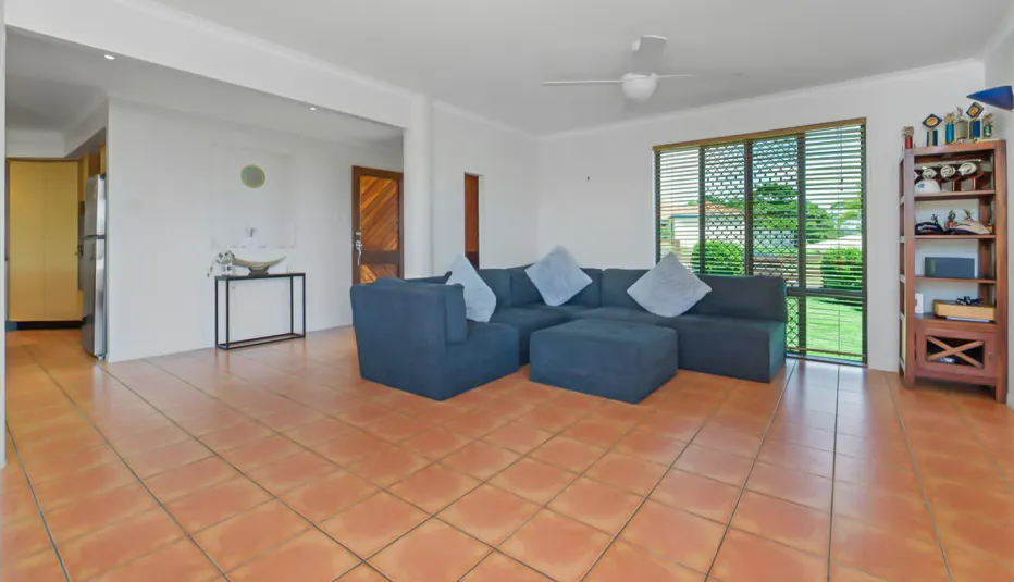 15 Sandringham Close, Telina, QLD, 4680 - Image 4