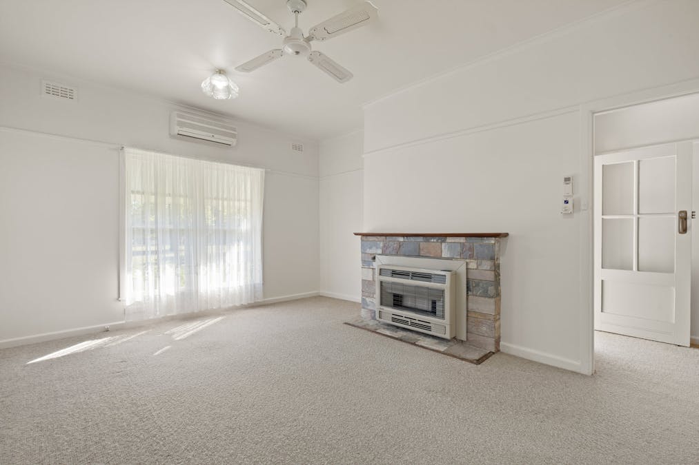 2 MAROONDAH Highway, Healesville, VIC, 3777 - Image 21