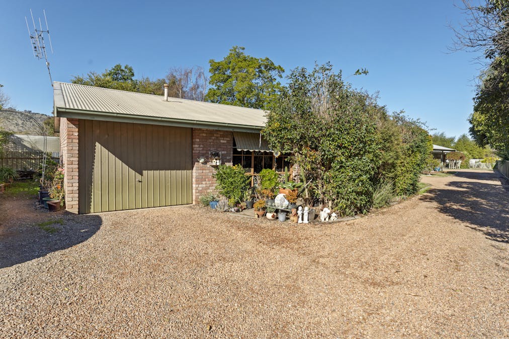 2/4 Sevens Avenue, Euroa, VIC, 3666 - Image 13
