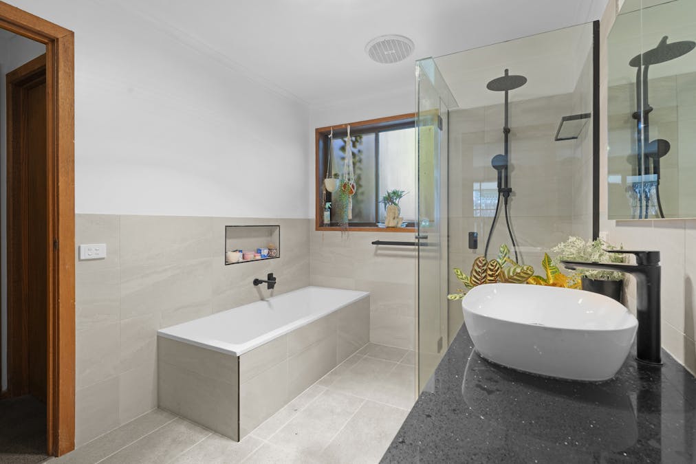 2/4 Sevens Avenue, Euroa, VIC, 3666 - Image 7