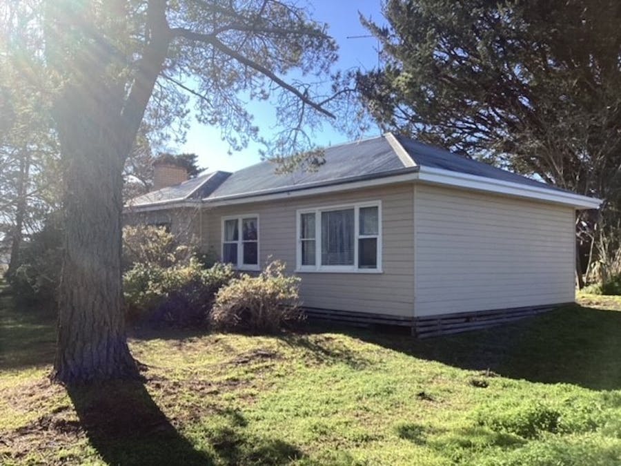 43 Linton-Naringhil Road, Linton, VIC, 3360 - Image 15