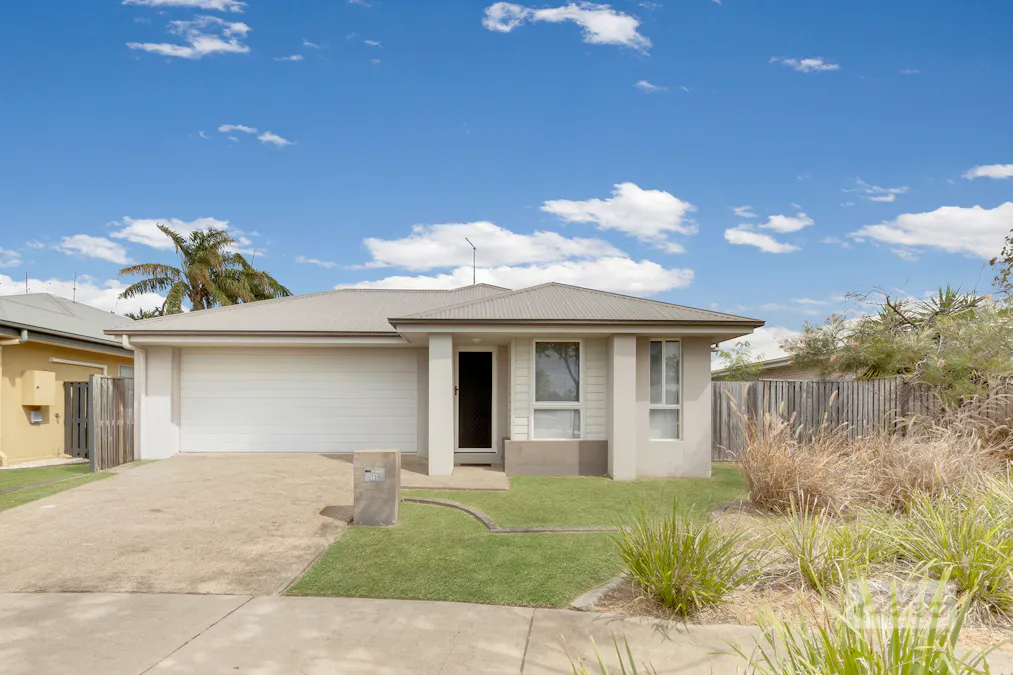 15 Sea Prince Circuit, Clinton, QLD, 4680 - Image 1