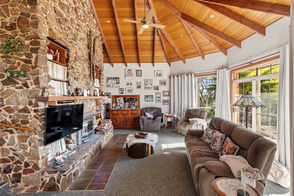 1439 Buckland Gap Road, Murmungee, VIC, 3747 - Image 12