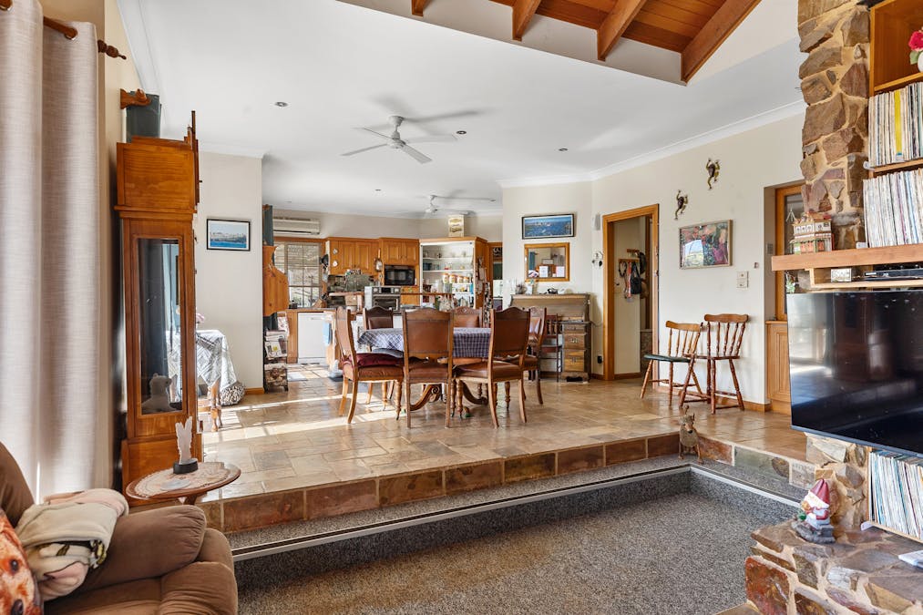 1439 Buckland Gap Road, Murmungee, VIC, 3747 - Image 13