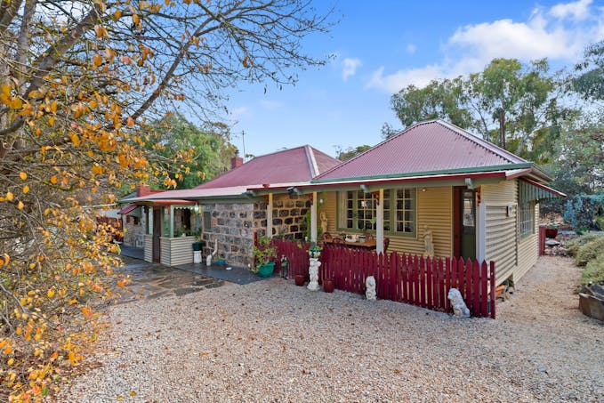 12 Tregony Street, Burra, SA, 5417 - Image 1