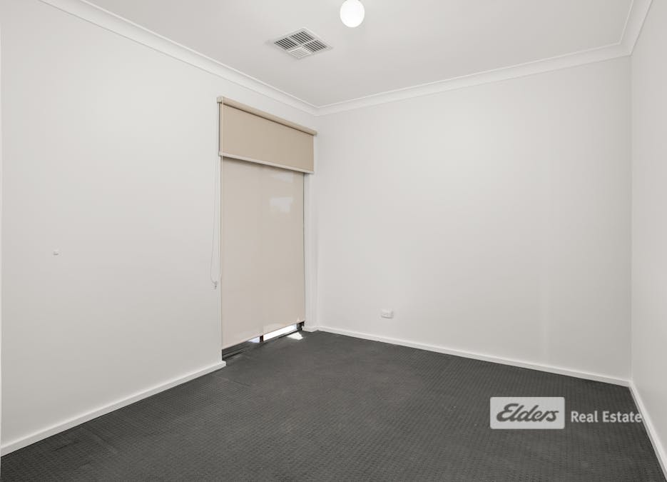 19 Lyons Way, Harvey, WA, 6220 - Image 12