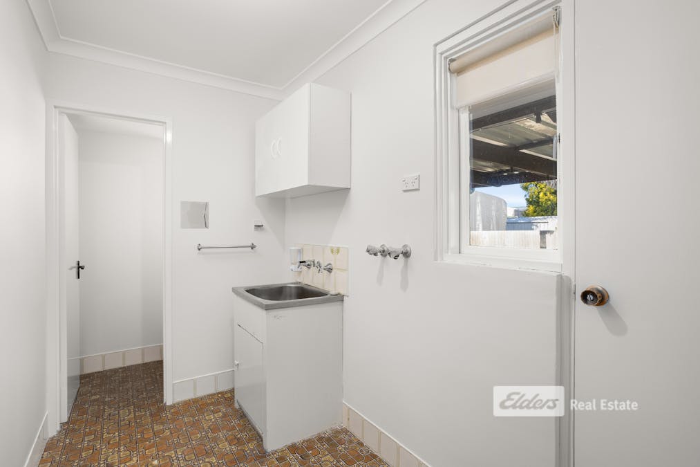 19 Lyons Way, Harvey, WA, 6220 - Image 15