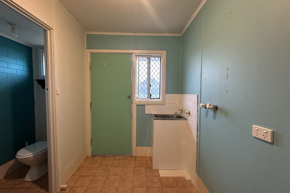 22B Beeck Street, Katanning, WA, 6317 - Image 17
