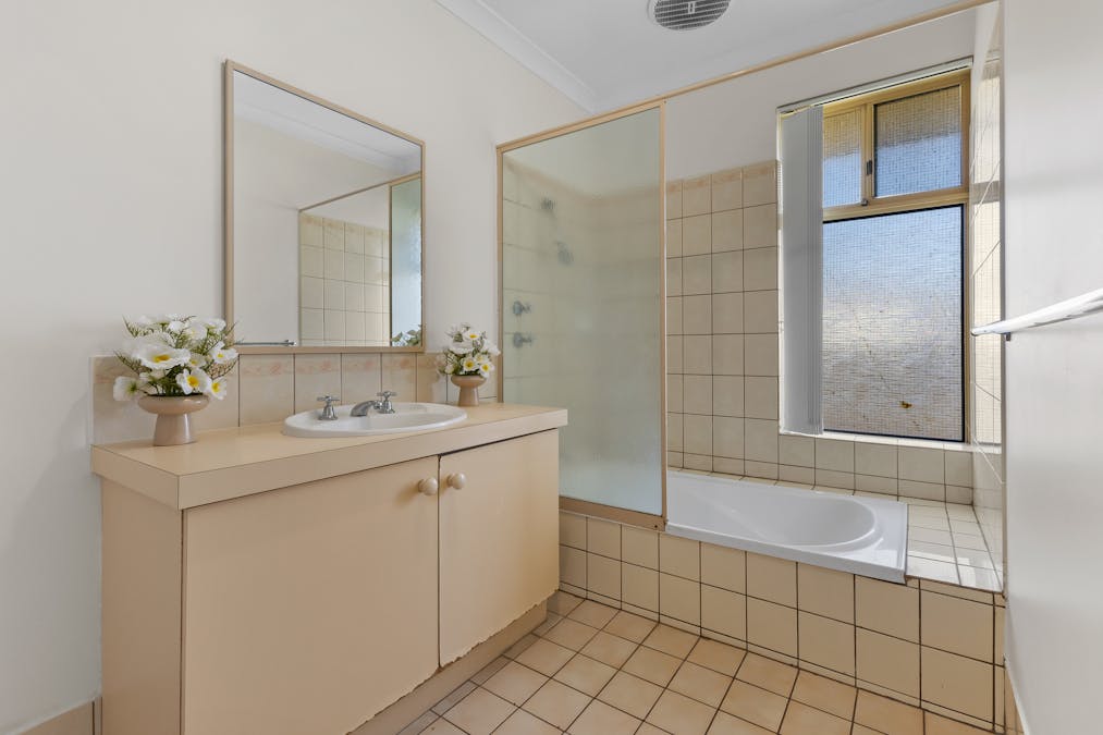 173 Lucy Victoria Avenue, Australind, WA, 6233 - Image 25
