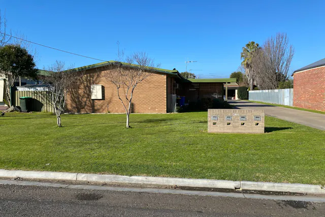 3/42A Lynch Street — photo from Elders Real Estate Yarrawonga