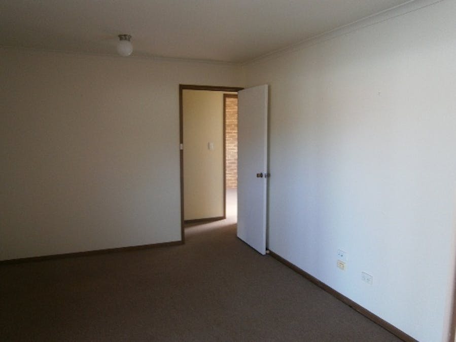 3/42A Lynch Street, Yarrawonga, VIC, 3730 - Image 2
