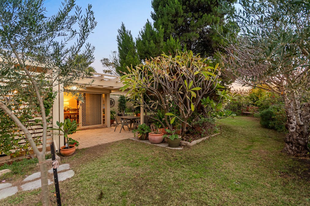 4 Argonaut Avenue, Waikiki, WA, 6169 - Image 20
