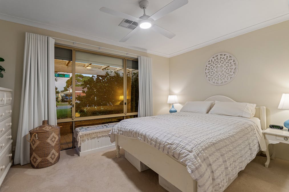 4 Argonaut Avenue, Waikiki, WA, 6169 - Image 13