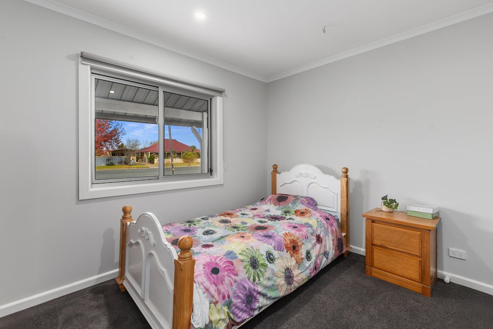 34 Bartley Street, Moyhu, VIC, 3732 - Image 13