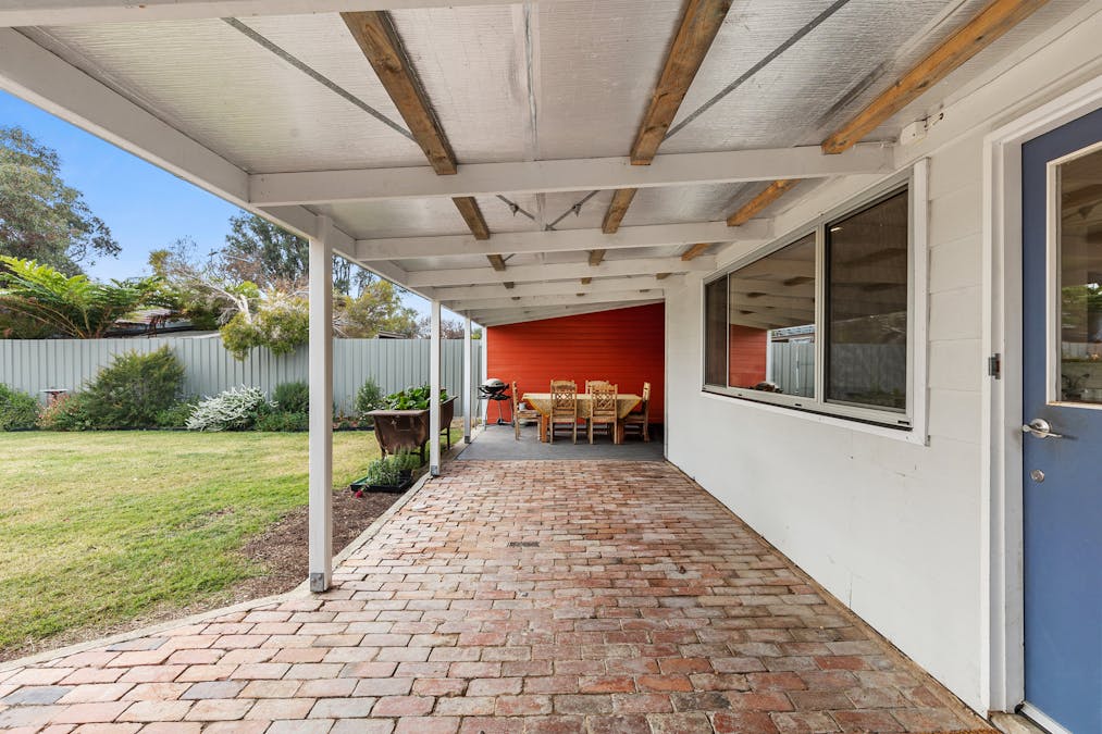 34 Bartley Street, Moyhu, VIC, 3732 - Image 18