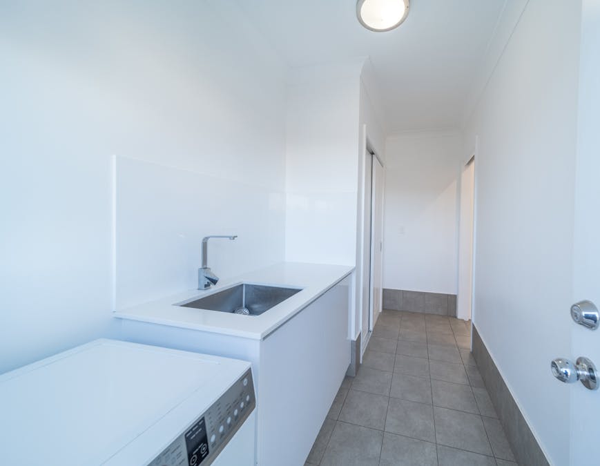 6 Bradford Circuit, Dubbo, NSW, 2830 - Image 9