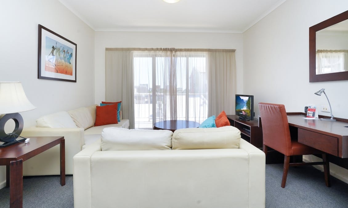 2027/55 Cavenagh Street, Darwin City, NT, 0800 - Image 7