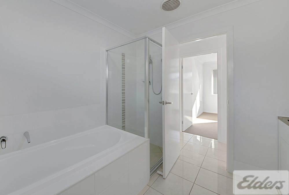19 Oystercatcher Road, Kirkwood, QLD, 4680 - Image 11
