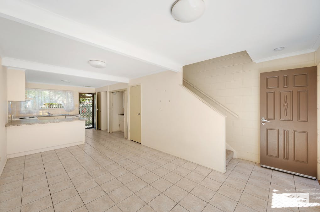 6/18 Leonard Street, South Gladstone, QLD, 4680 - Image 5