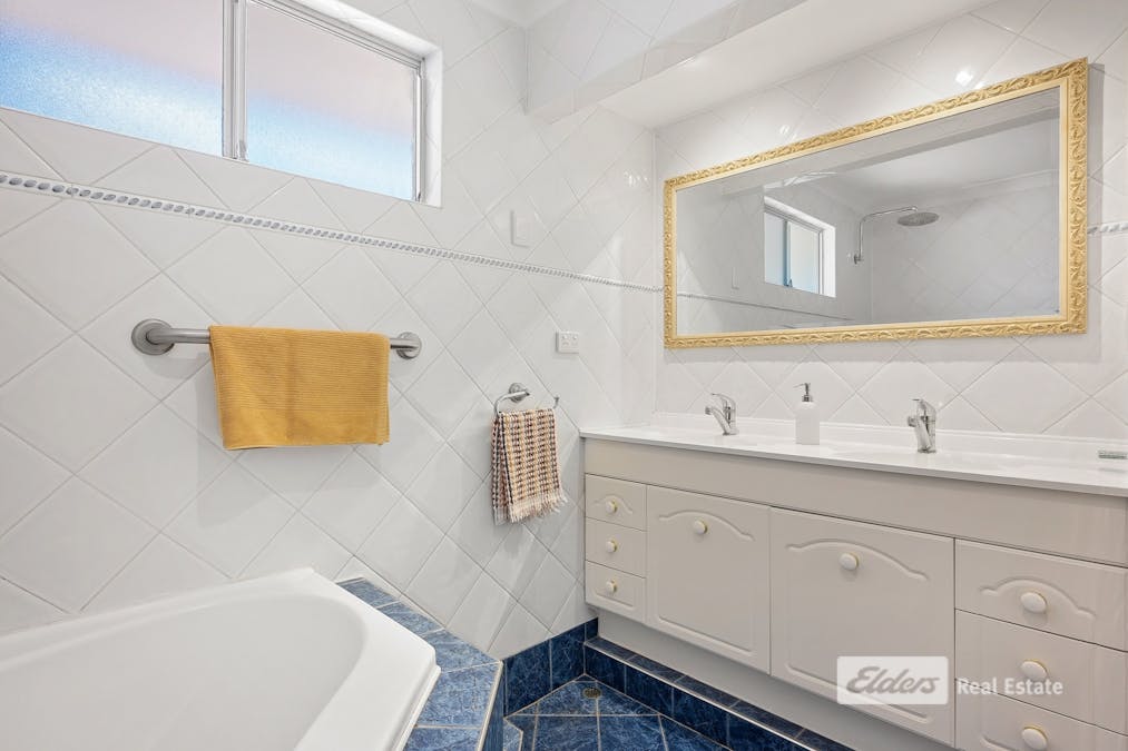 72A Fitzgerald Way, Australind, WA, 6233 - Image 8