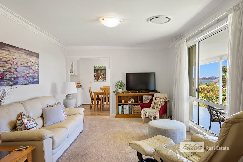72A Fitzgerald Way, Australind, WA, 6233 - Image 7