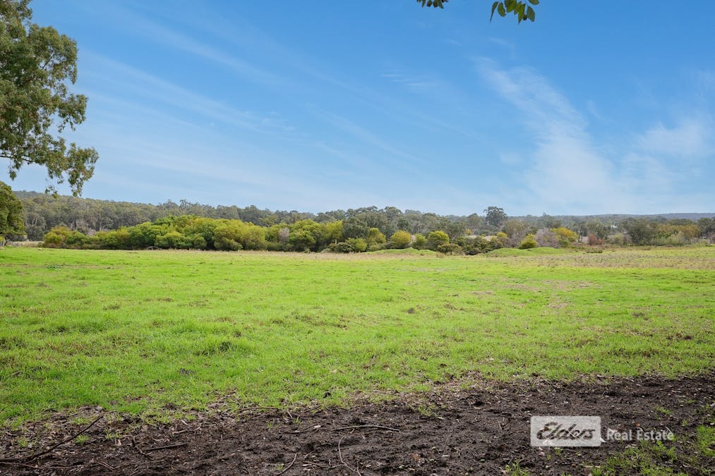 130 | 131 /Thomson Street, Donnybrook, WA, 6239 - Image 16