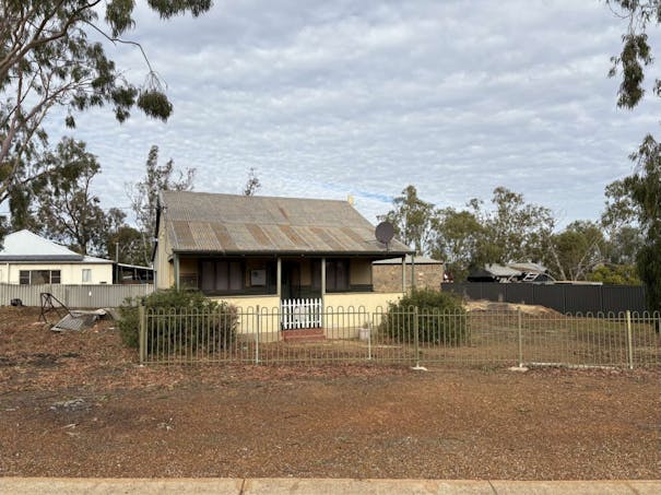 35 York Street, Watheroo, WA, 6513 - Image 1