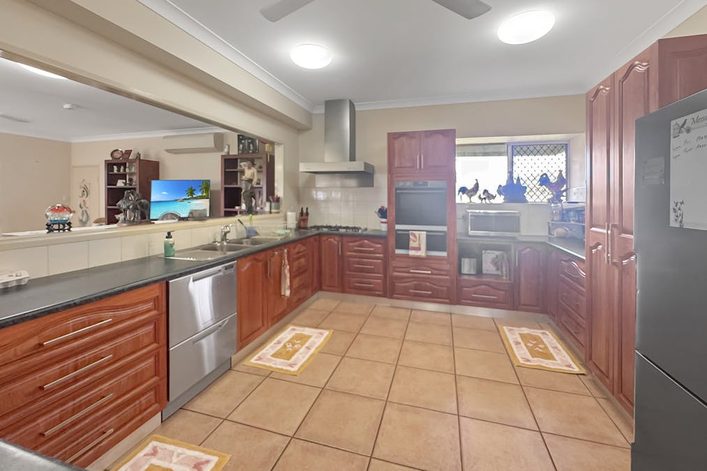 476 Russell Road, North Johnstone, QLD, 4885 - Image 14
