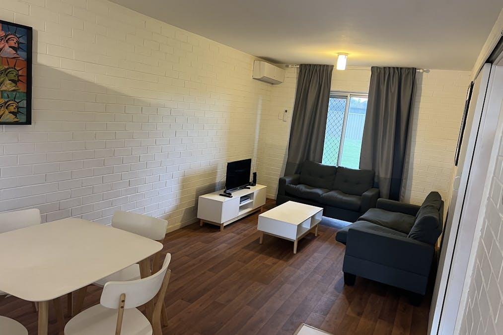 2/137 George Road, Beresford, WA, 6530 - Image 3