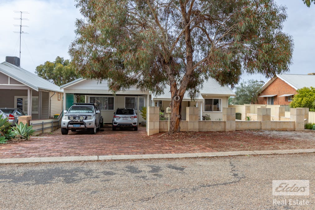 21 Gerald Terrace, Northam, WA, 6401 - Image 2