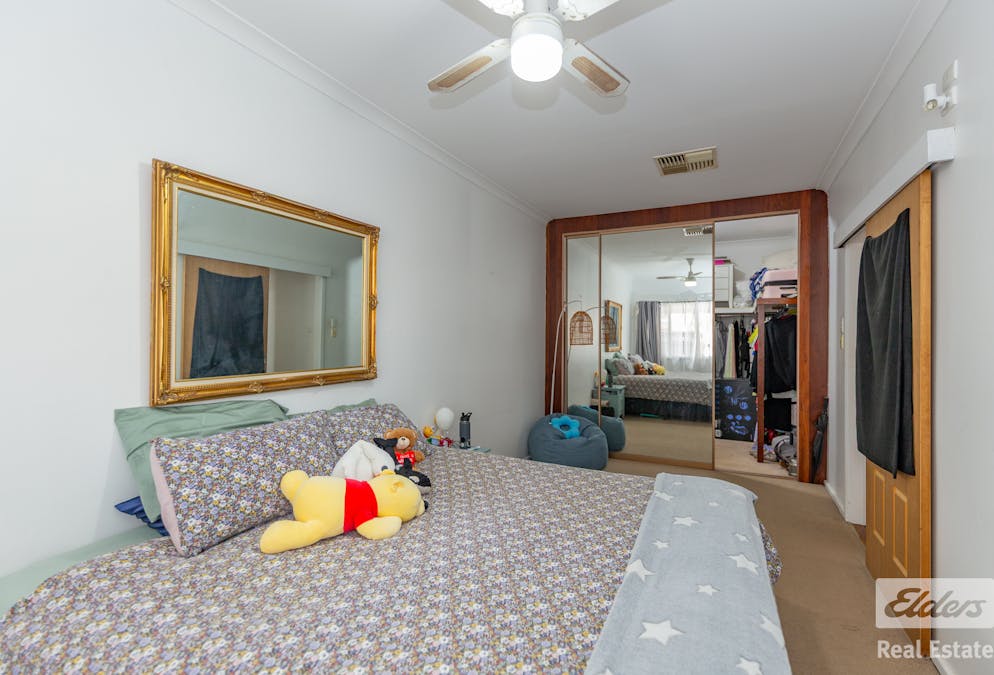 21 Gerald Terrace, Northam, WA, 6401 - Image 12