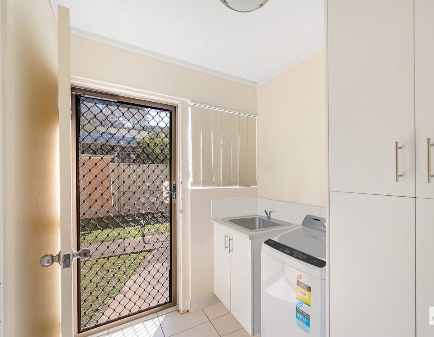 5/35 Butler Street, New Auckland, QLD, 4680 - Image 11