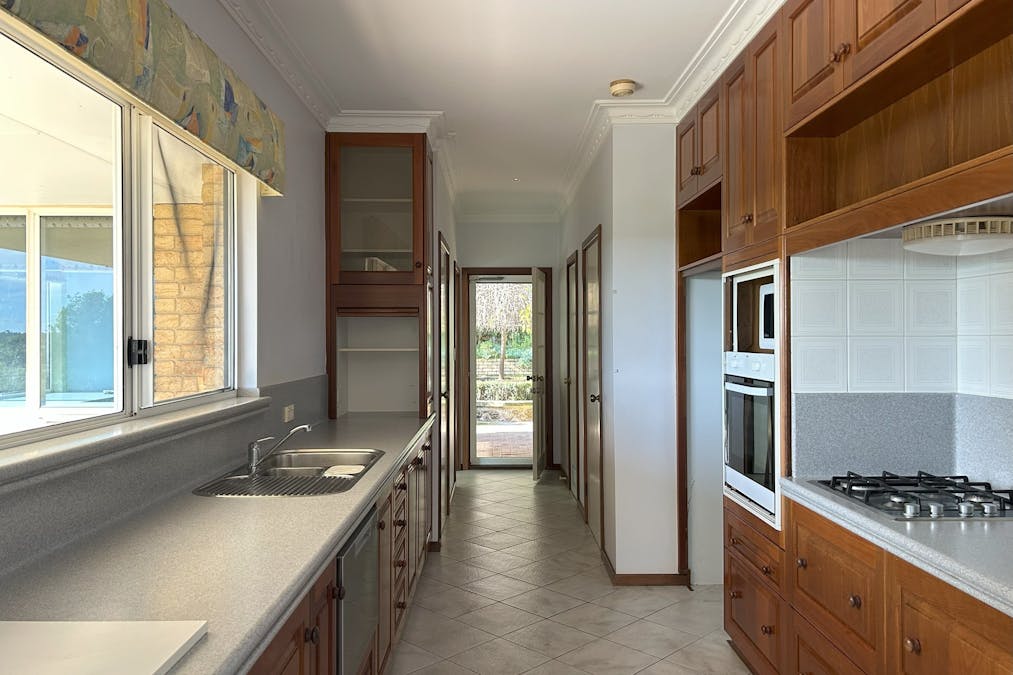 200 Cathedral Avenue, Leschenault, WA, 6233 - Image 5