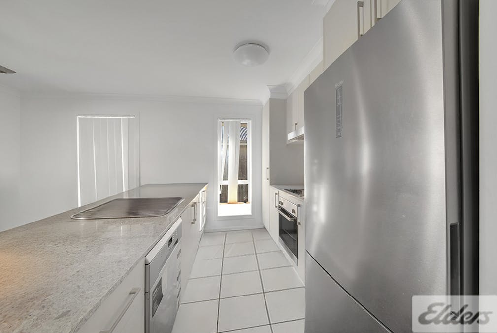 12 Bufflehead Road, Kirkwood, QLD, 4680 - Image 3
