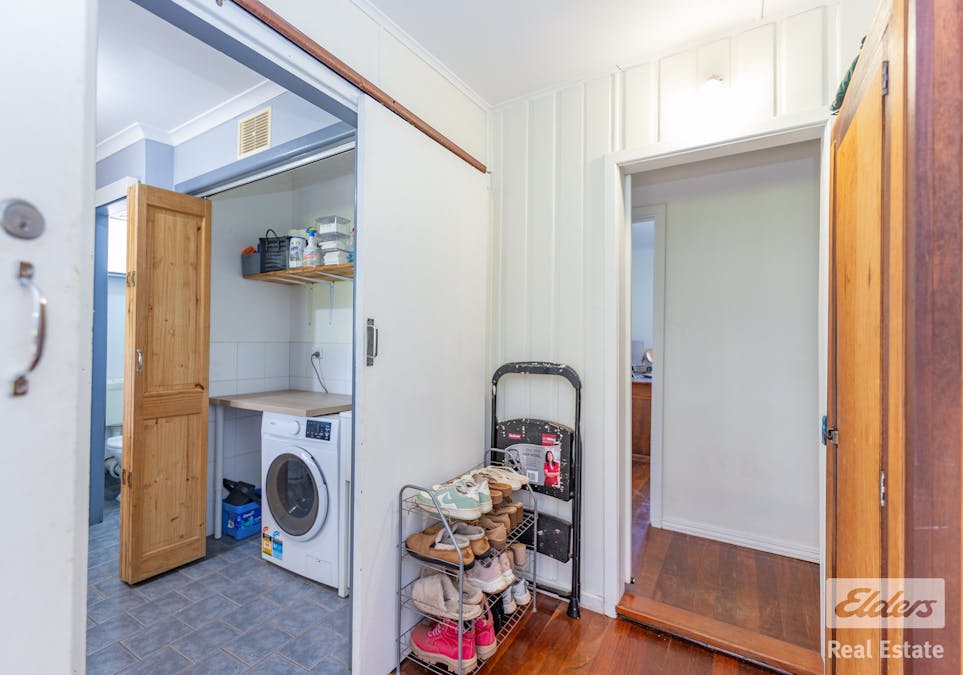 17 Railway Road, Clackline, WA, 6564 - Image 22