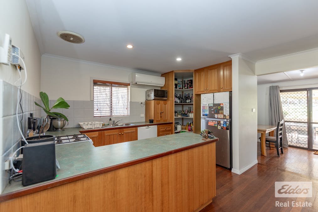 17 Railway Road, Clackline, WA, 6564 - Image 7