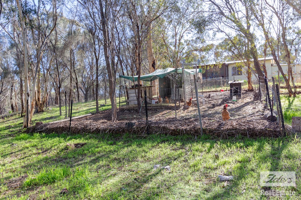17 Railway Road, Clackline, WA, 6564 - Image 28