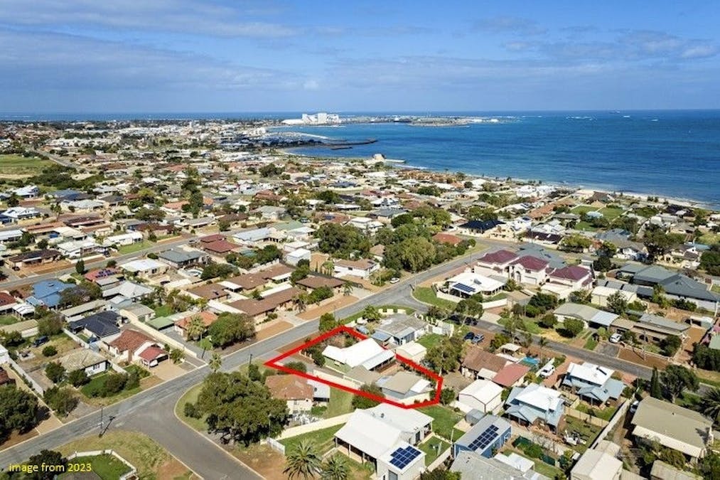 9 Christie Street, Beresford, WA, 6530 - Image 13