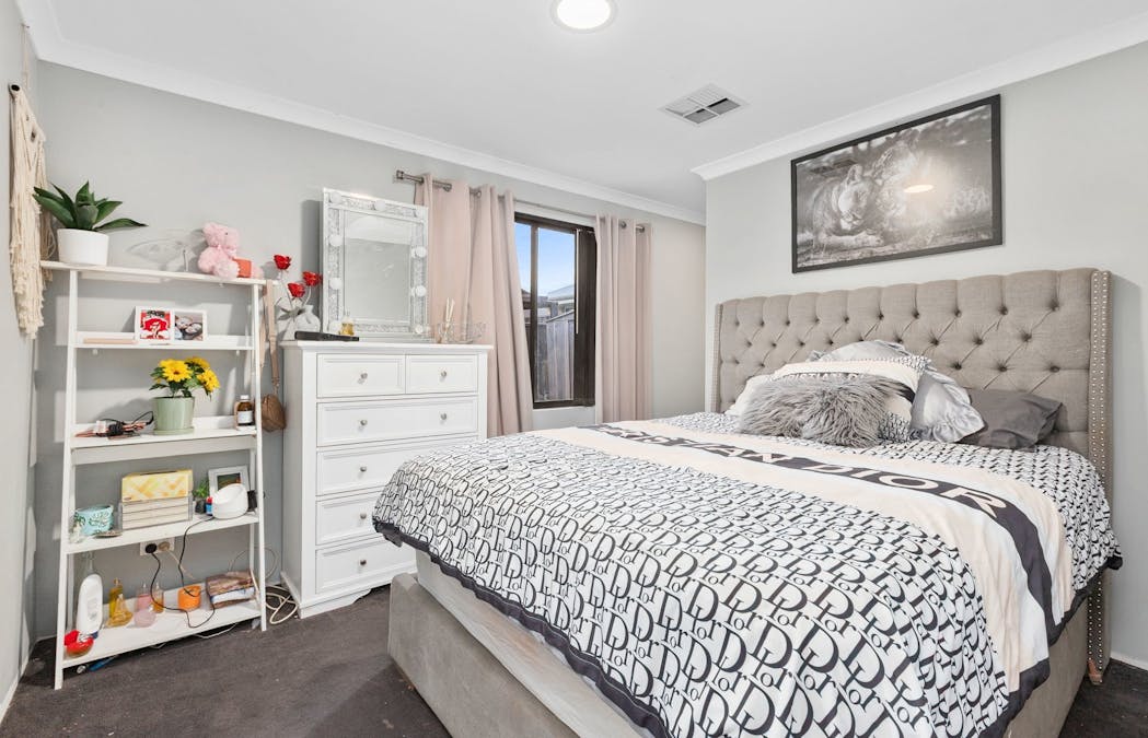 8 Glenworth Drive, Wellard, WA, 6170 - Image 12