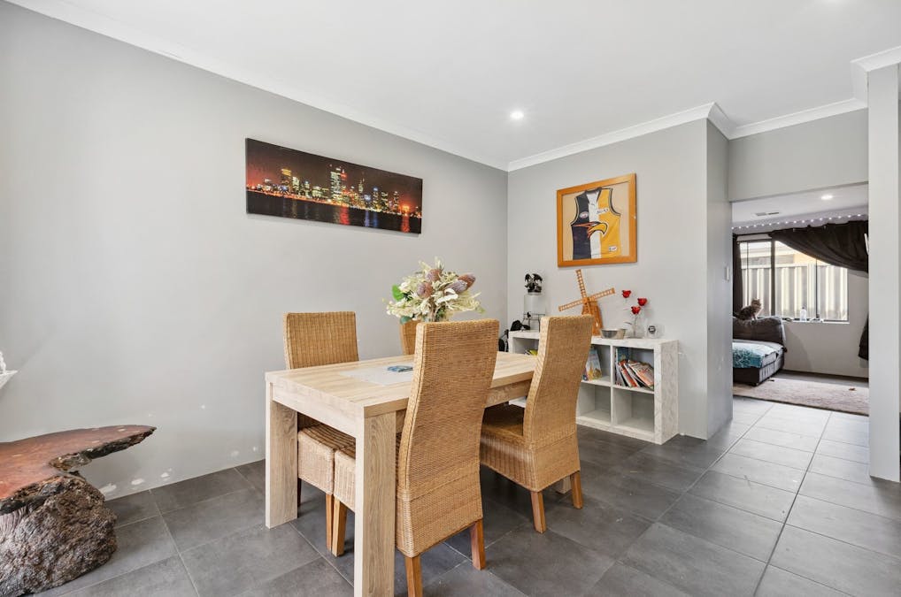 8 Glenworth Drive, Wellard, WA, 6170 - Image 6