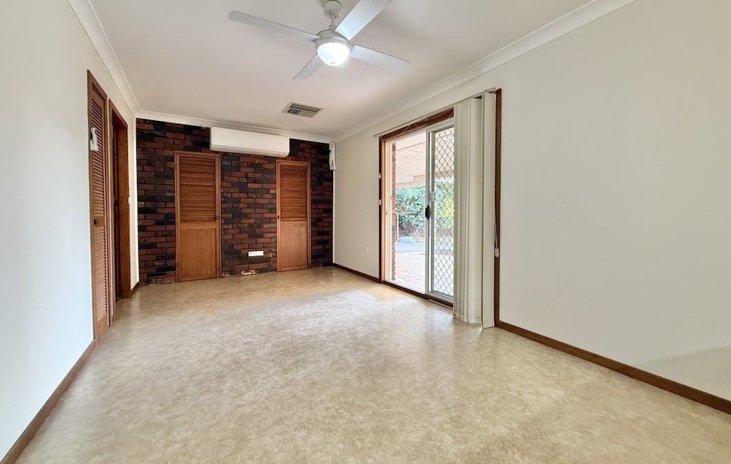 19 Wyndham Avenue, Forbes, NSW, 2871 - Image 3