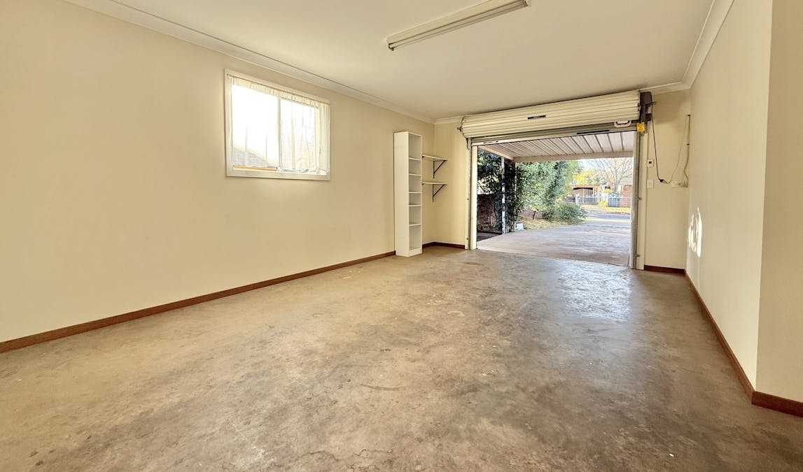 19 Wyndham Avenue, Forbes, NSW, 2871 - Image 12