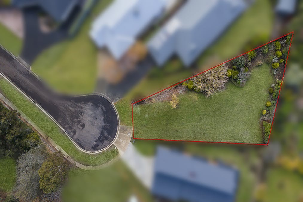 21 Windsor Drive, Hamilton, VIC, 3300 - Image 5