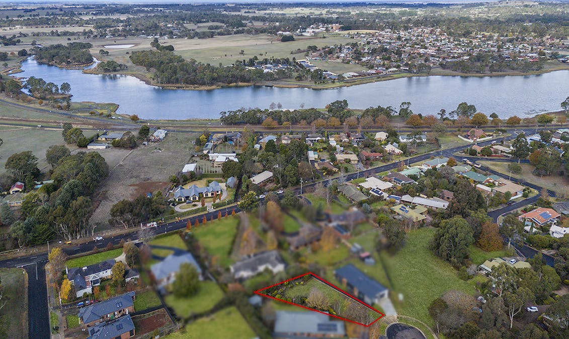 21 Windsor Drive, Hamilton, VIC, 3300 - Image 3