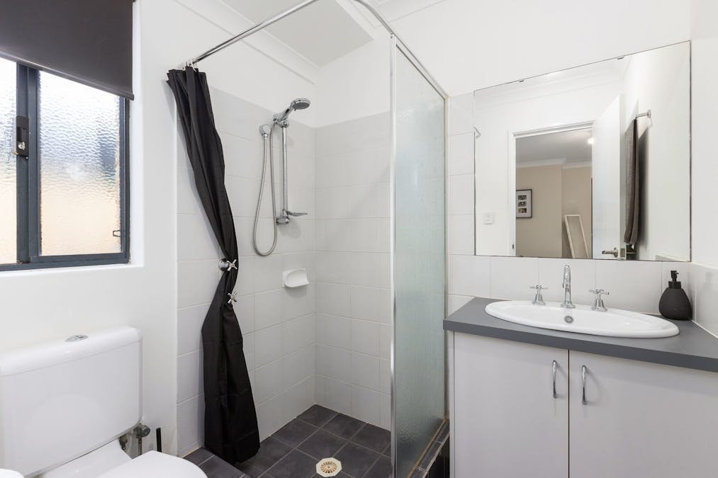 7 Edgbaston Crescent, Port Kennedy, WA, 6172 - Image 13